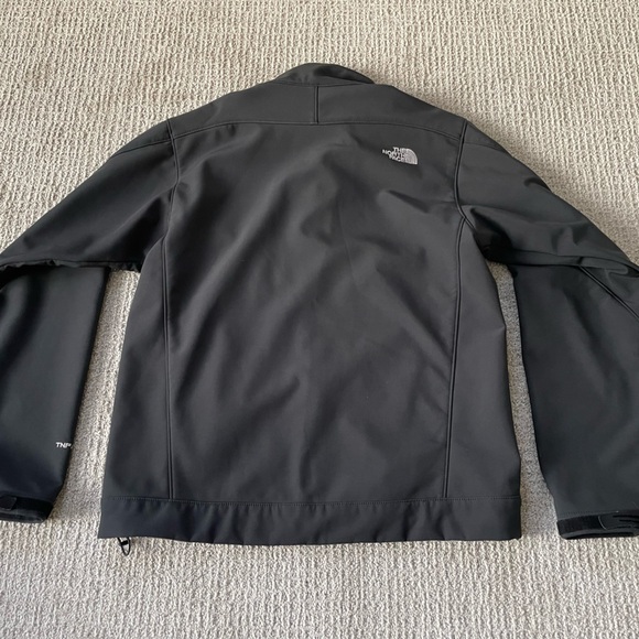 The North Face Men's Black Jacket - Picture 5 of 5